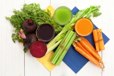 The Pros and Cons of Juicing Cleansing